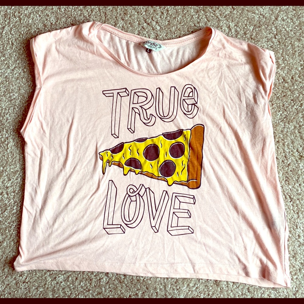 Pizza sleep crop top